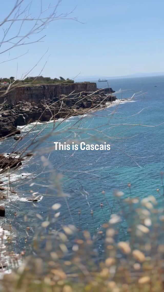 Instagram post from livinglocalcascais. This post is in position 10.